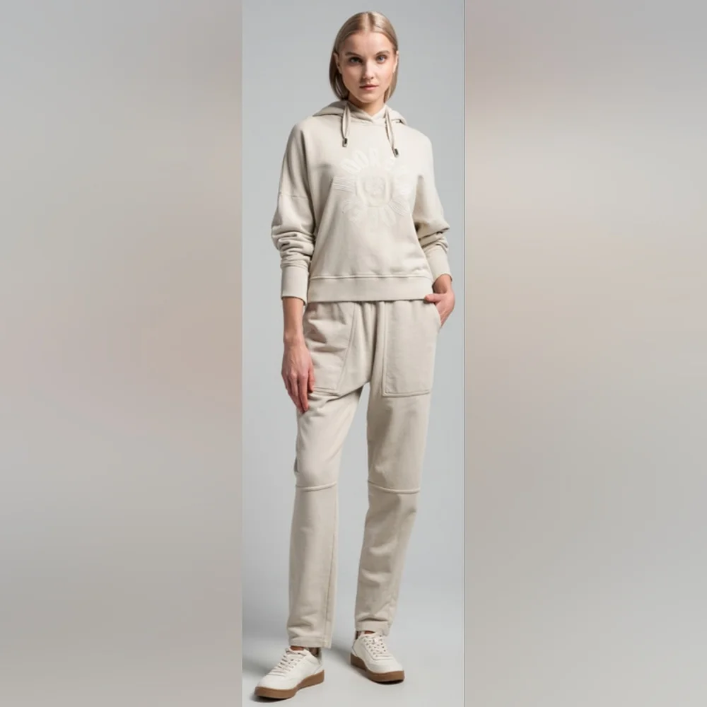 Burberry Cream Hoodie - Picture 1 of 5